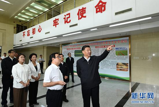 始终牢记党的初心和使命 ——记习近平总书记在内蒙古考察并指导开展“不忘初心、牢记使命”主题教育