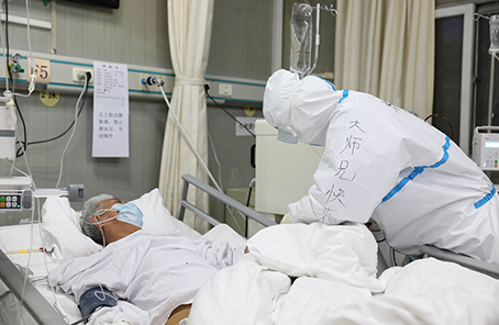 解放军总医院第一医学中心急诊科：当好首都抗疫“守门人”