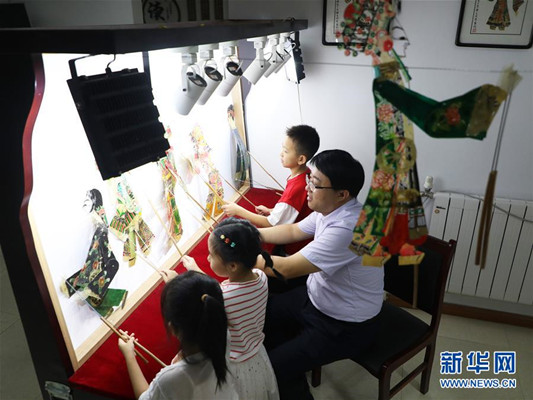 河北唐山：暑假里的“非遗”小课堂
