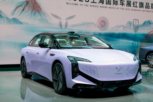 中国一汽：升级品牌架构 红旗全力打造民族汽车品牌“新名片”