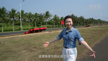 探秘文昌航天发射场：他们为何在测试厂房里“徒手推火箭”