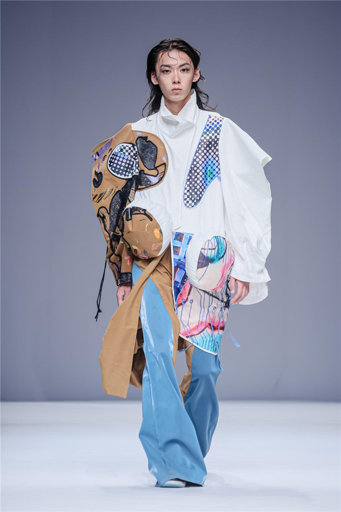 河北科技大学服装与服饰设计专业毕业作品亮相2023中国国际大学生时装周